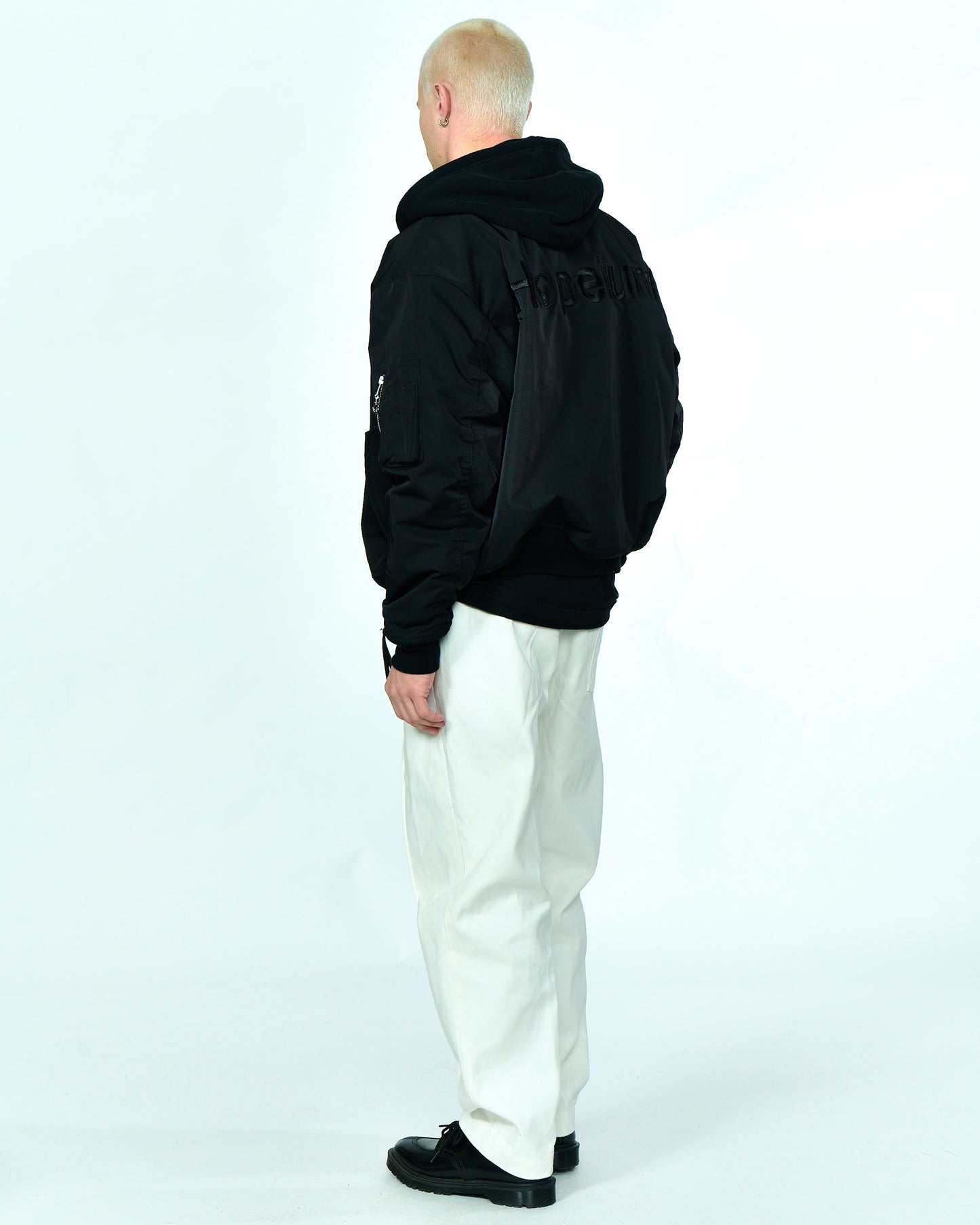 HOODED BOMBER JACKET | Black