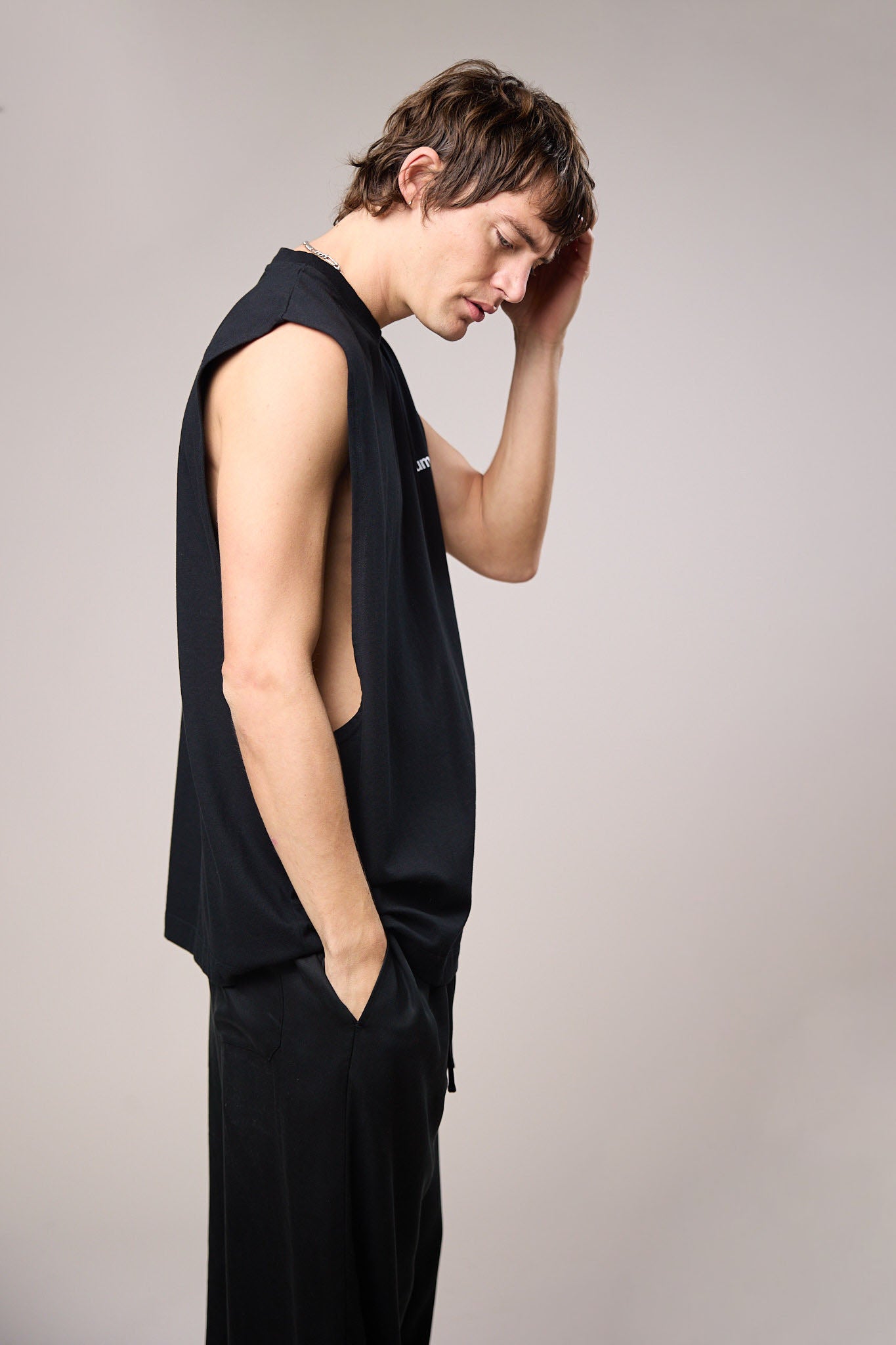 Sleeveless T-Shirt Black