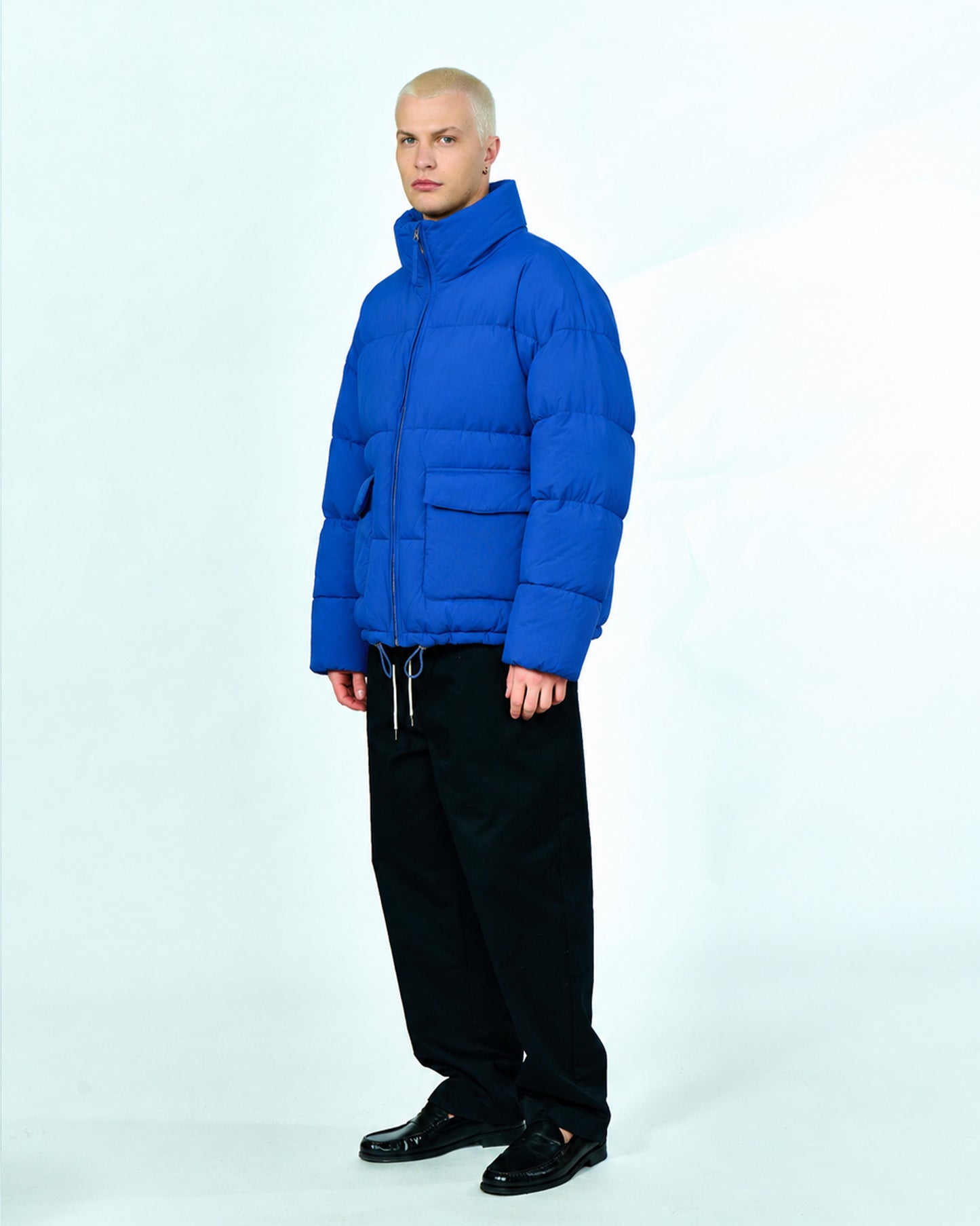 PUFFER SHORT JACKET | Cobalt
