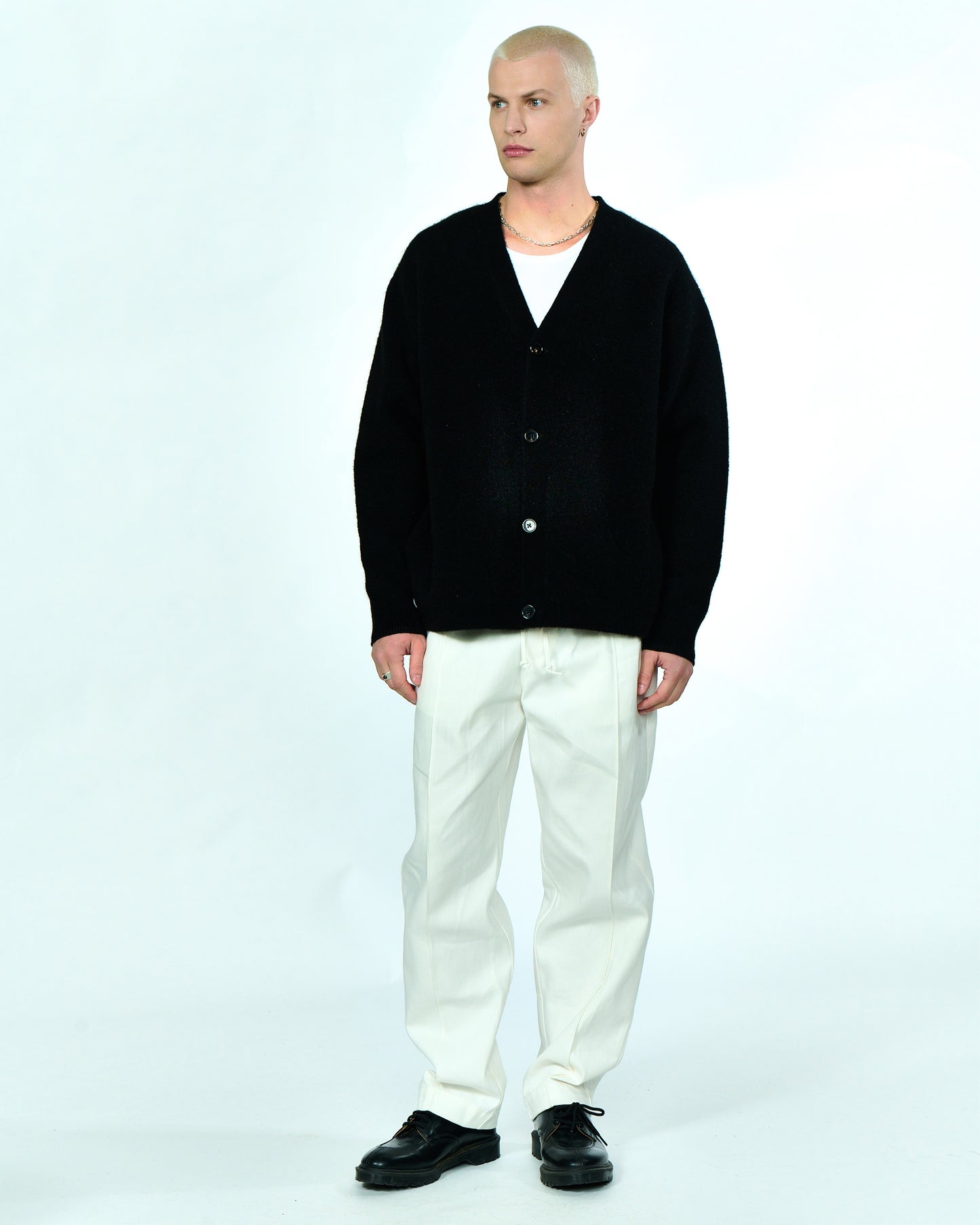 ALPACA BLEND LOGO CARDIGAN | Black