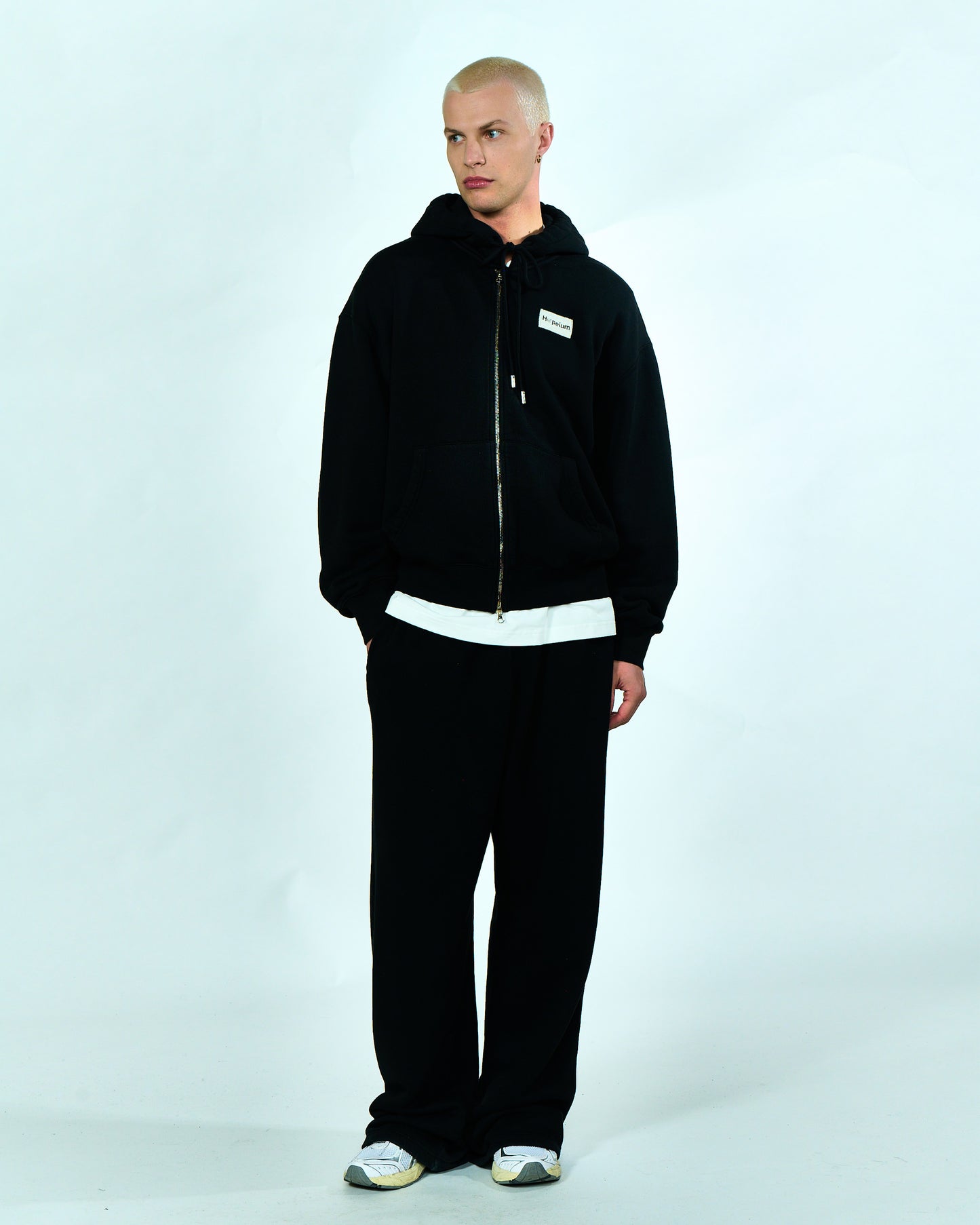 CASHMERE BLEND SWEAT PANT | Black