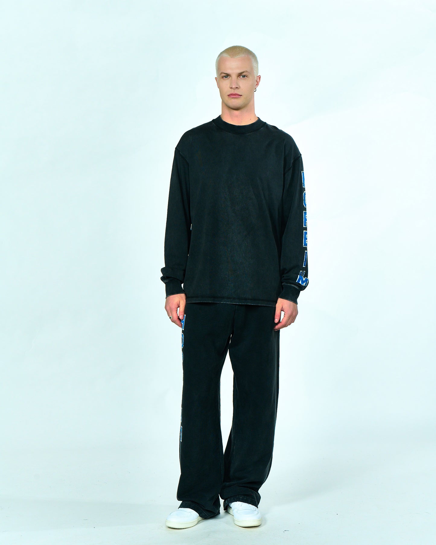 HOPEIUM VARSITY" JOGGER PANT | Washed grey
